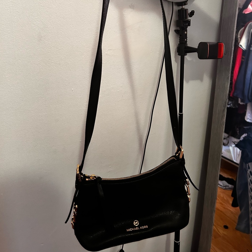 Elegant Black Shoulder Bag